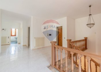 Hall / corridoio - Villa Via Tommaso Natale
 
93/B, Palermo - foto 41