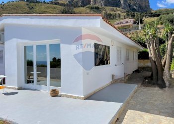 Casa all\'aperto - Villa via grotta mazzamuto
 
13, Altavilla Milicia - foto 17