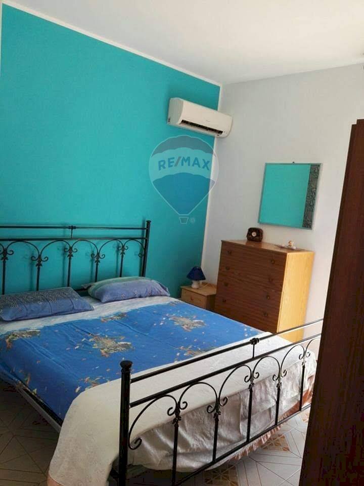 Camera / camera da letto - Four-room apartment via valdemone
 
25, Pollina - photo 3