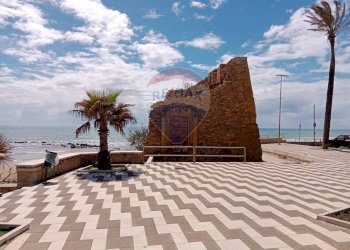 Edificio all\'aperto - Casa semi indipendente VIA DI STEFANO
 
36, Campobello di Mazara - foto 1