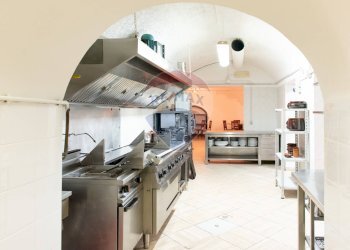 Cucina - Commercial Premises via Mazzetti
 
3, Chieti - photo 12