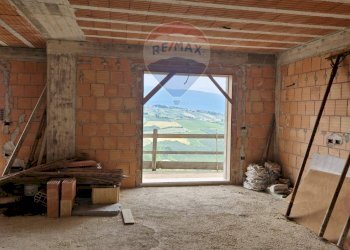 Parcheggio - Villa Contrada Colle Marcone, Bucchianico - photo 3