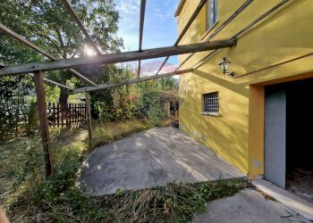 Terrazza - Casa semi indipendente Contrada Campo Mirabello
 
23, Montebello di Bertona - foto 1