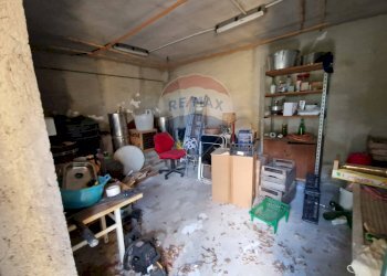 Dispensa di stoccaggio - Casa semi indipendente Contrada Campo Mirabello
 
23, Montebello di Bertona - foto 15