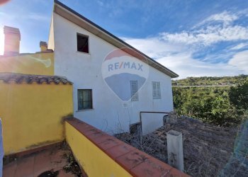 Casa all\'aperto - Casa semi indipendente Contrada Campo Mirabello
 
23, Montebello di Bertona - foto 20