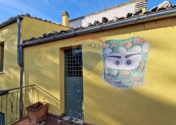 Casa all\'aperto - Casa semi indipendente Contrada Campo Mirabello
 
23, Montebello di Bertona - foto 22