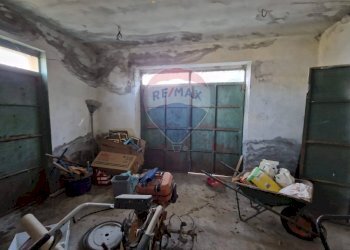 Dispensa di stoccaggio - Casa semi indipendente Contrada Campo Mirabello
 
23, Montebello di Bertona - foto 28