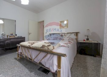 Camera / camera da letto - Casa semi indipendente Via Orfento
 
48, Pescara - foto 7