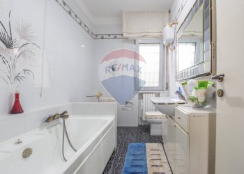 Bagno - Casa semi indipendente Via Orfento
 
48, Pescara - foto 9