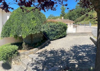 Giardino - Casa indipendente C.Da Colle Vertieri
 
15, Brittoli - foto 11