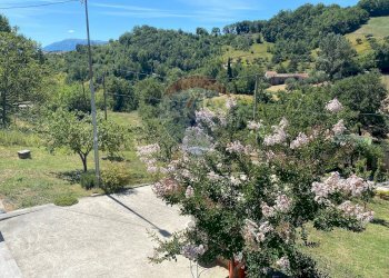 Vista delle montagne - Casa indipendente C.Da Colle Vertieri
 
15, Brittoli - foto 25
