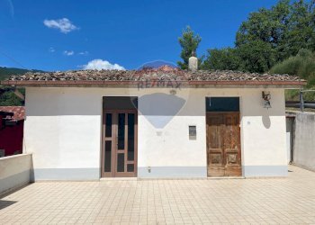 Casa all\'aperto - Casa indipendente C.Da Colle Vertieri
 
15, Brittoli - foto 42