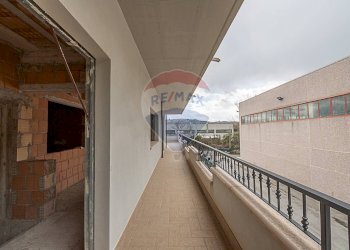 Balcone - Capannone Via della bonifica
 
25, Cepagatti - foto 24