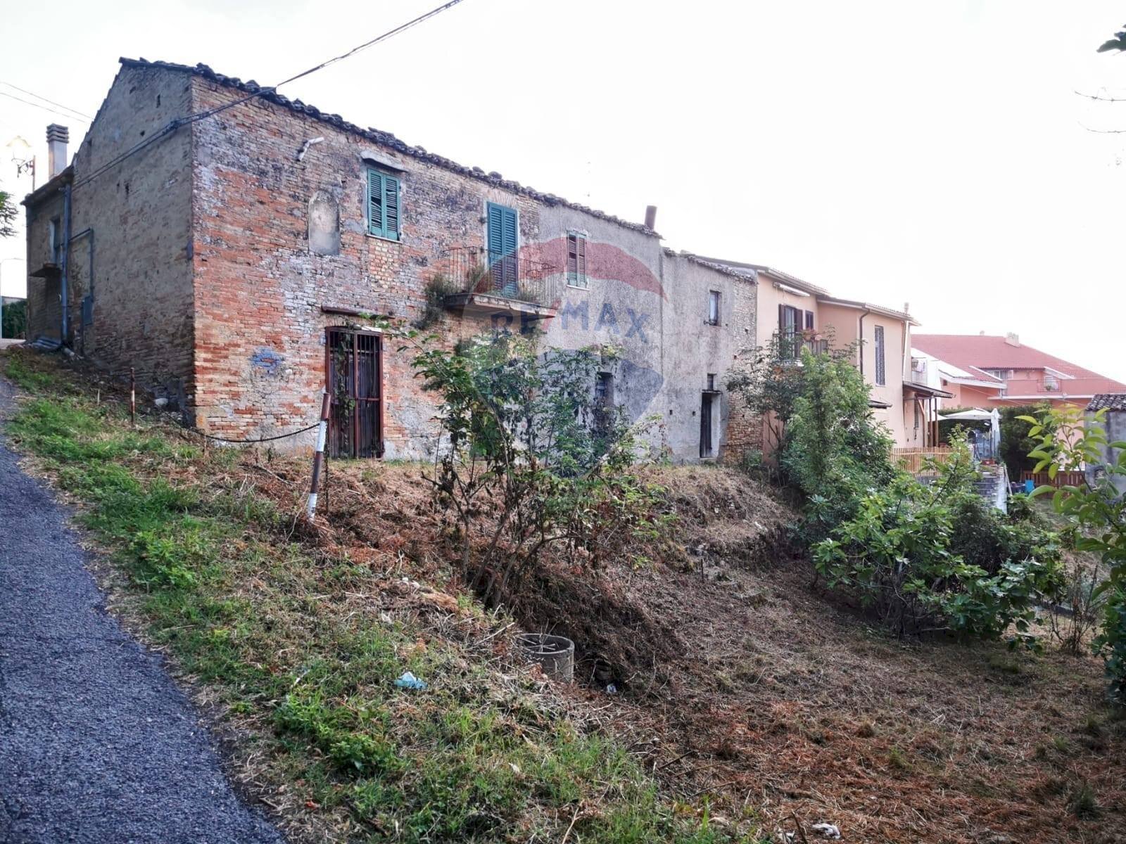 Casa all\'aperto - Semi-detached house Borgo S. Nicola
 
2, Bucchianico - photo 1