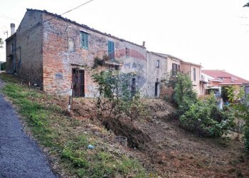 Casa all\'aperto - Semi-detached house Borgo S. Nicola
 
2, Bucchianico - photo 1