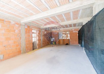 Parcheggio - Casa semi indipendente Via Don Luigi Sturzo
 
16, Manoppello - foto 10