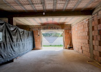 Parcheggio - Casa semi indipendente Via Don Luigi Sturzo
 
16, Manoppello - foto 13