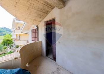 Balcone - Casa semi indipendente Via Don Luigi Sturzo
 
16, Manoppello - foto 14