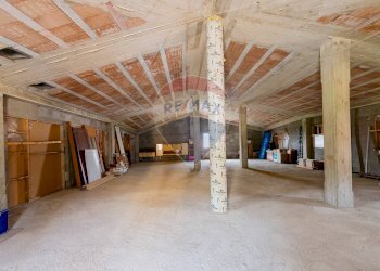 Parcheggio - Casa semi indipendente Via Don Luigi Sturzo
 
16, Manoppello - foto 24