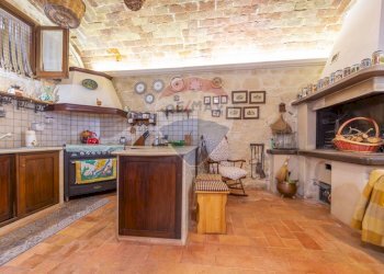 Cucina - Casa indipendente Via Girone
 
10, Pretoro - foto 30