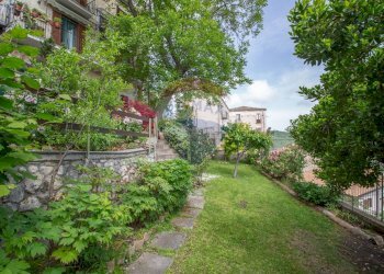 Giardino - Casa indipendente Via Girone
 
10, Pretoro - foto 37