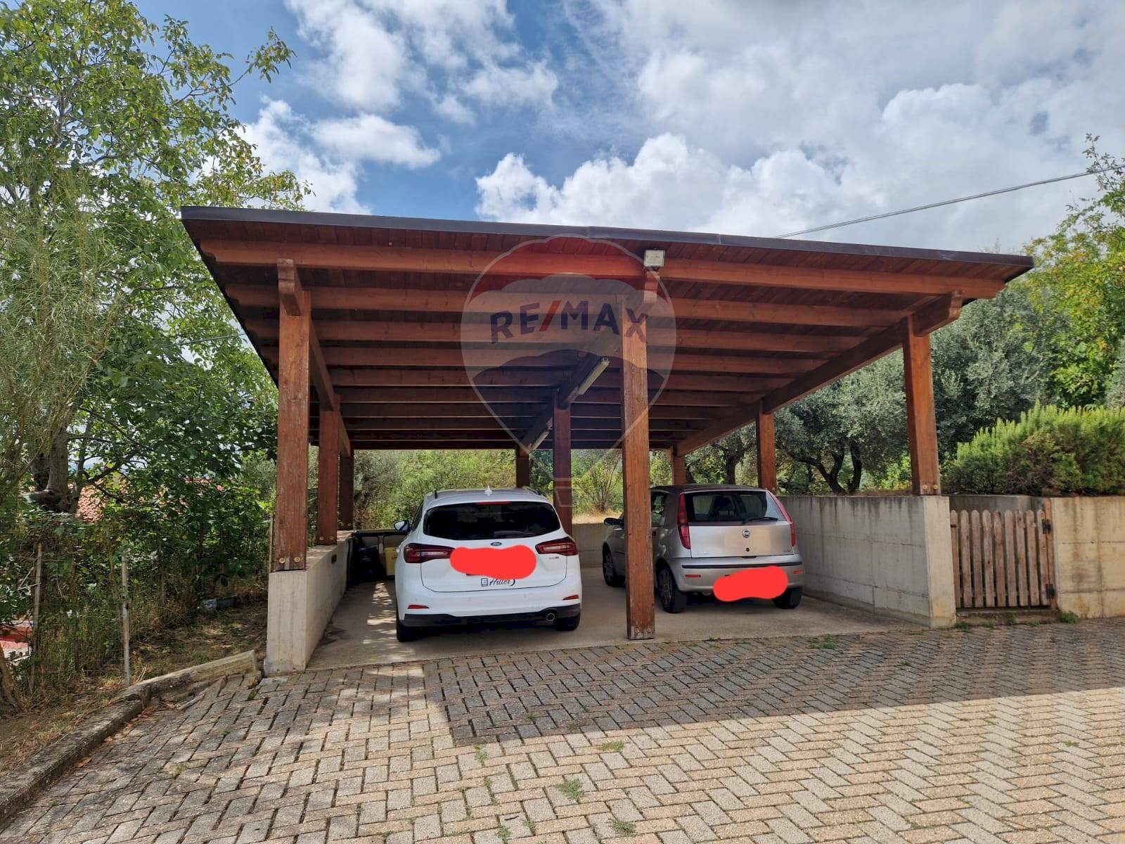 Terrazza - Villa Contrada Pietra Rossa
 
36/A, Villa Celiera - foto 3