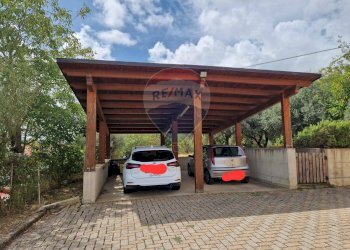 Terrazza - Villa Contrada Pietra Rossa
 
36/A, Villa Celiera - foto 3