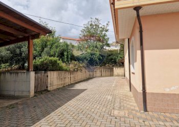 Terrazza - Villa Contrada Pietra Rossa
 
36/A, Villa Celiera - foto 4