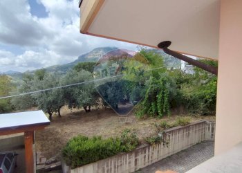 Balcone - Villa Contrada Pietra Rossa
 
36/A, Villa Celiera - foto 28