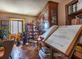 Ufficio - Casa indipendente Via Piave
 
47, Casalincontrada - foto 3