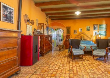 Sala da pranzo - Casa indipendente Via Piave
 
47, Casalincontrada - foto 16