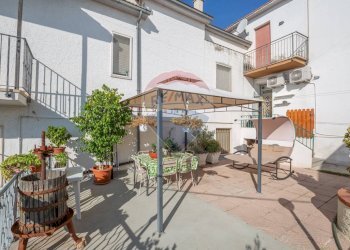 Terrazza - Casa semi indipendente Via Educandato
 
50, Villamagna - foto 6