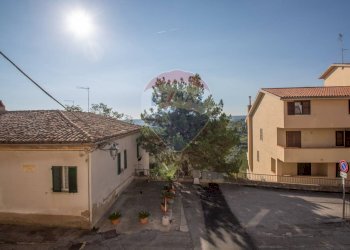 Edificio all\'aperto - Casa semi indipendente Via Educandato
 
50, Villamagna - foto 21