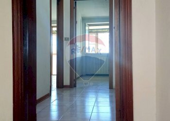 Hall / corridoio - Three-room apartment via Fontana Vecchia
 
10, Cepagatti - photo 7