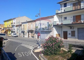 Edificio all\'aperto - Three-room apartment via Fontana Vecchia
 
10, Cepagatti - photo 15