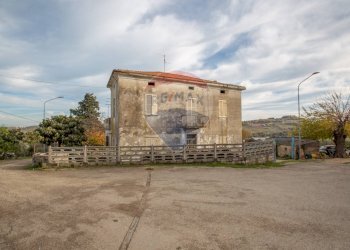 Casa all\'aperto - Independent house Contrada Foreste
18, Miglianico - photo 2