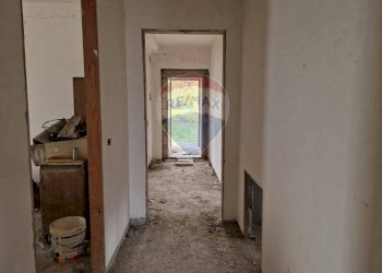 Hall / corridoio - Villa Via S. Anatolio
 
4, Cugnoli - foto 9