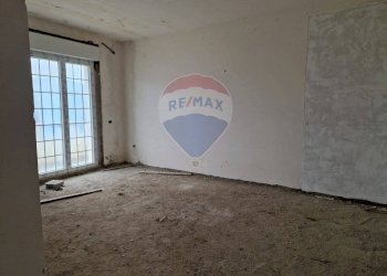 Stanza vuota - Villa Via S. Anatolio
 
4, Cugnoli - foto 12