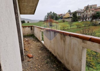 Balcone - Villa Via S. Anatolio
 
4, Cugnoli - foto 28