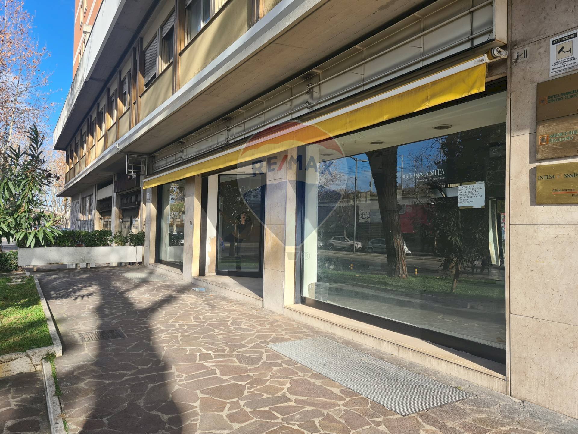 Edificio all\'aperto - Ufficio Via Alcide De Gasperi
 
10, Pescara - foto 3