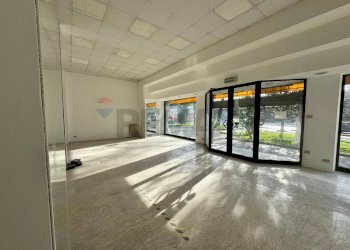 Stanza vuota - Ufficio Via Alcide De Gasperi
 
10, Pescara - foto 7