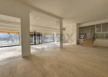 Stanza vuota - Ufficio Via Alcide De Gasperi
 
10, Pescara - foto 14