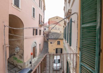 Balcone - Quadrilocale via Mater Domini
 
43, Chieti - foto 14
