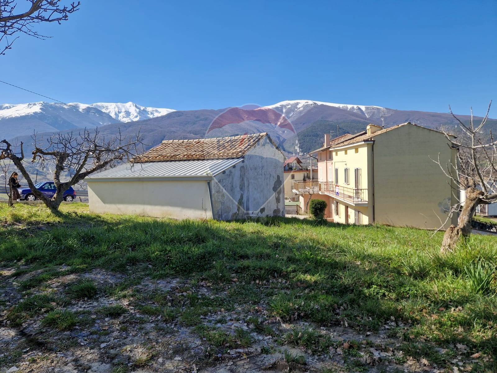 Vista delle montagne - Casa semi indipendente Località 7 dolori
 
3, Guardiagrele - foto 3