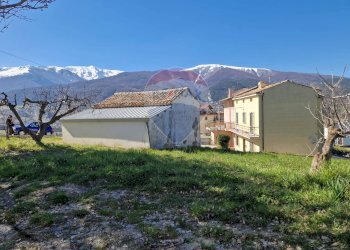 Vista delle montagne - Casa semi indipendente Località 7 dolori
 
3, Guardiagrele - foto 3