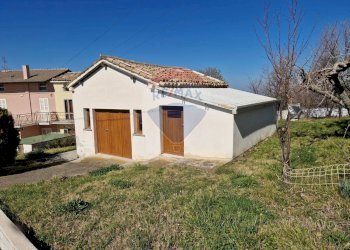 Casa all\'aperto - Casa semi indipendente Località 7 dolori
 
3, Guardiagrele - foto 4