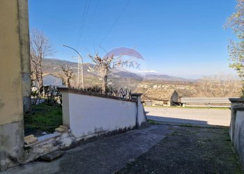 Non correlato - Casa semi indipendente Località 7 dolori
 
3, Guardiagrele - foto 13