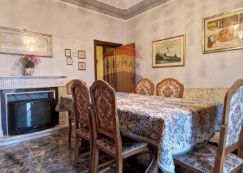 Sala da pranzo - Quadrilocale Via Cappuccini
 
111, Loreto Aprutino - foto 5