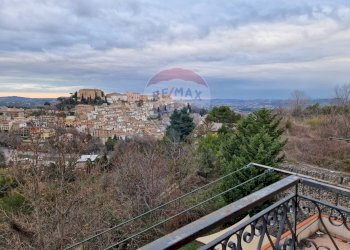 Balcone - Quadrilocale Via Cappuccini
 
111, Loreto Aprutino - foto 16