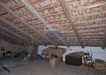 Edificio all\'aperto - Quadrilocale Via Cappuccini
 
111, Loreto Aprutino - foto 19